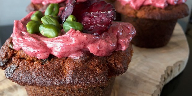 Thumb big nr0161 beetroot pistachio and cranberry muffins nh8