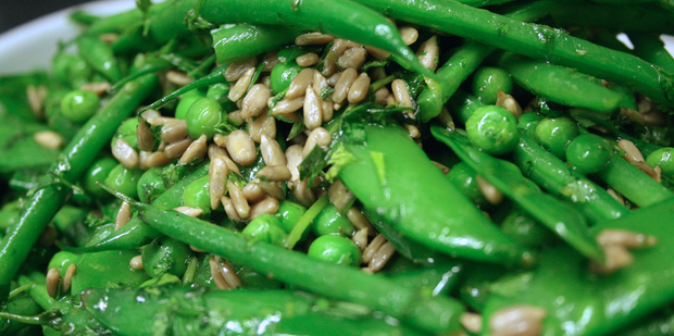 Thumb big pr 0088 green beans mange tout sugar snaps with sunflower seeds nh